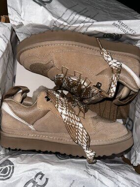 UGG Lowmel Sneaker in Sand Chunky Suede Platform Shoes
